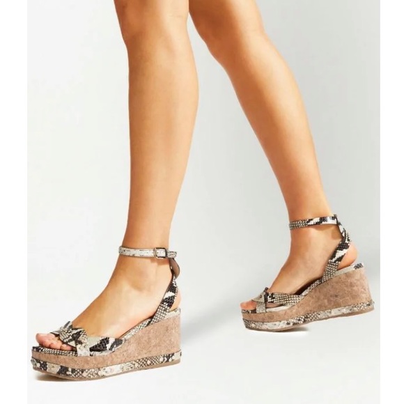 Jimmy Choo Drya snakeskin effect leather wedge sandals. Size 40 US 10 - Picture 1 of 16